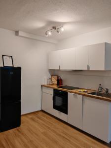 Studio Elchingen Modern wohnen nahe A7 A8 Workers welcome