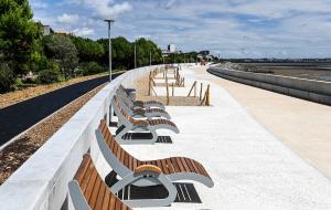 Vintage Café Maison 7 pers atypique ancien bar restaurant La Rochelle