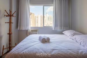 Apto c varanda 400m do mar vista BC RFT505