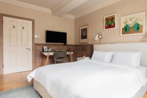 Cockspur Street by onefinestay