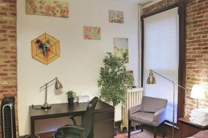 Your Sweet Studio Away From Home @ Charles Village