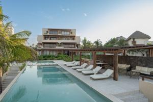 Luxury Apartment in Playa Blanca Zihuatanejo CAUMA