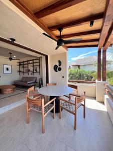 Luxury Apartment in Playa Blanca Zihuatanejo CAUMA