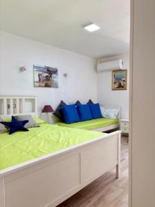 Apartmento en La Pineda- Dorabeach II