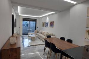 LUXURY DOWNTOWN BEACH 2 Bedroom