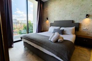 B-LIVING LUXURY APARTMENTS