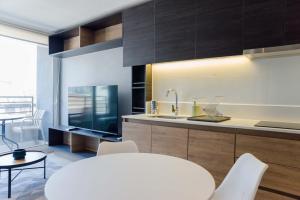 Chic Nunoa oa Apt Cozy Stay for 5 with Views