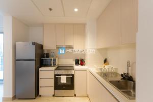 MCRE Prime 1BR Yas Island, Near Mall, Marina & Parks