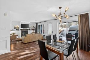 Prestigious condo at the foot of the St-Sauveur slopes
