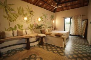 Mud & Meadows- A Satvik Farmstay, Jamshedpur