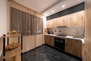 Luxury apartment with pool TGV station