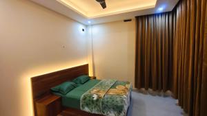 GreatMeadowsHomes 3 Bed Room Luxury Home