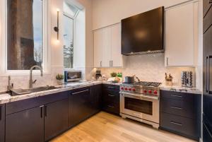 Abode at Aspen Hollow