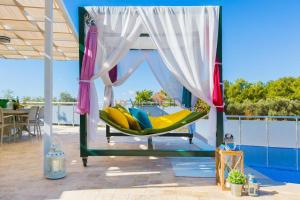 Villa with Pool and Nature View