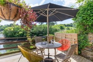 2 Bed in Helford oc-hcview