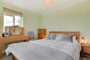 2 Bed in Helford oc-hcview