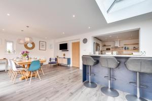 5 Bed in Padstow oc-p00628