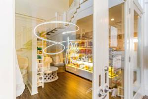 Beach Club 806A by Youngs Suncoast