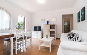 Casa Angela Iii Jardin