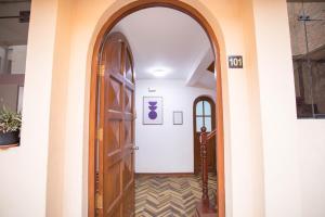 Beautiful two floor, 3 bedroom apartment