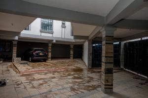 The Swan Deluxe Apartments