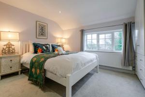 The Knutsford Cottage