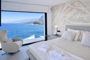 Atlantico One Oceanfront Luxury Villa & Heated Pool