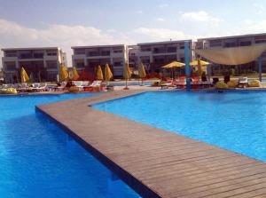 Modern Duplex Villa in AMWAJ North Coast