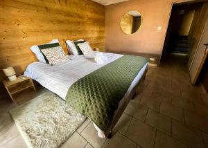 Chalet Le Joli Bois 12 personnes spa sauna billard pétanque