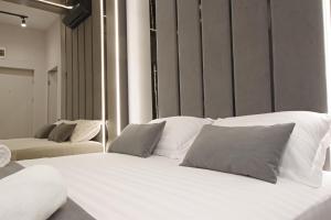 PalasConnection-Free Parking