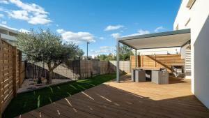 ValrasLoc La Dune Sea and Pool