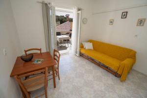 Apartments Beachfront Jakisnica