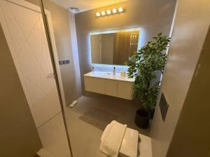 The Point Tower Dubai Marina