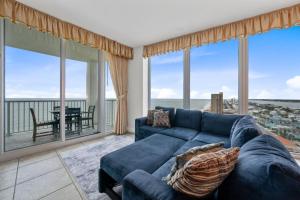 Island Tower 2203 by Youngs Suncoast