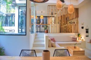 Private Tropical Retreat Near Guiones and Pelada