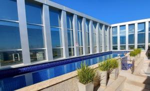 Local nota 10! com piscinas, academia e garagem!