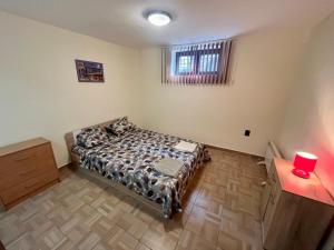 Апартамент за нощувки с механа ПРЕСТИЖ