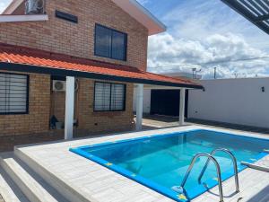 Cabaña familiar con piscina privada