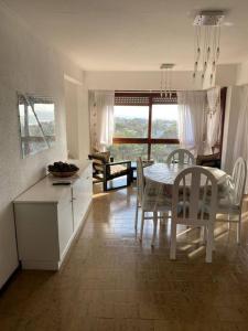 Departamento 3 ambientes a 2 cuadras del mar y Avenida Bunges