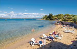 Beautiful Home In Dobropoljana