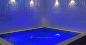 Casa com piscina e churrasqueira em C Vermelha