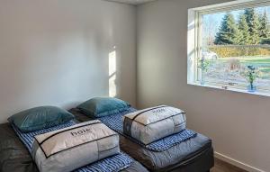 Lovely Home In Væggerløse With Wifi