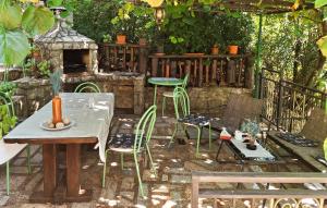 2 Bedroom Amazing Home In Opatija