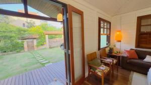 Casa de praia com duas suítes entre as praias do Campeche e da Joaquina