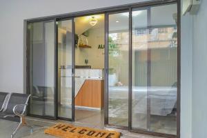 Urbanview Hotel Aloevera Pontianak by RedDoorz