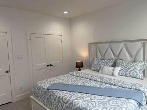 Cozy Crib2 near downtown, galleria & memorial mall