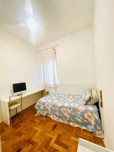 Spacious Apartment in Ipanema, Near the Beach