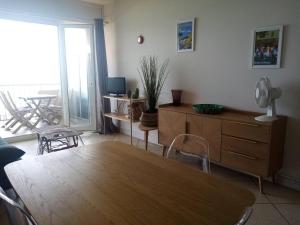 Appartement 2P en bord de mer avec parking, 4 couchages - Le Lavandou - FR-1-251-909