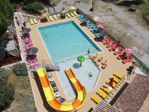 Cabane 34m² avec terrasse sur pilotis, 2 chambres, cuisine équipée - API-1-52-1497