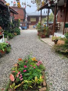 K Khan Garden at Chiang Khan Walking Street